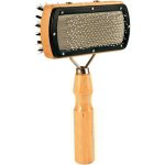 WOODEN CARPER BRUSH