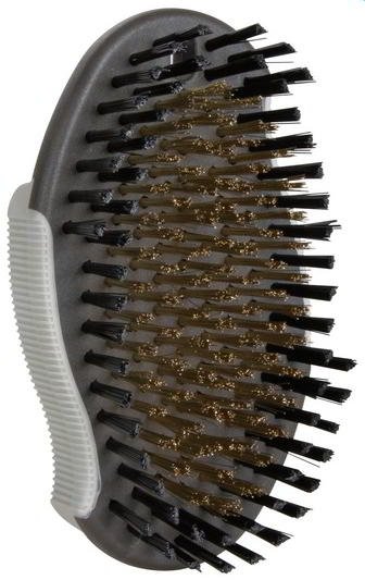 ERGONOMIC BRUSH WITH SPECIAL BRISTLES
